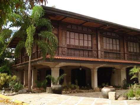  House Dreams: Architecture and Filipino Identity